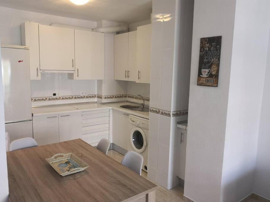 Apartamento Zona Playa En Roquetas Cerca De Bares Restaurantes Y Centro Comercial Roquetas de Mar Exteriör bild