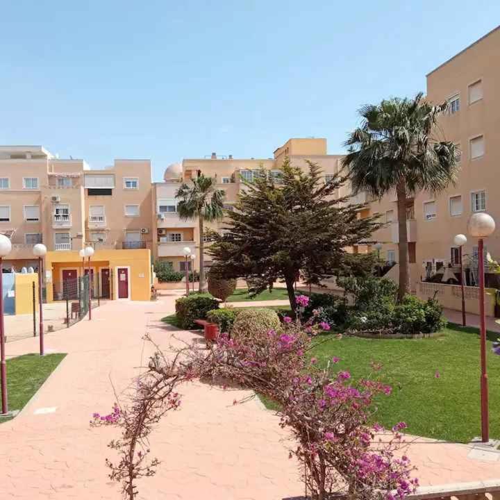 Apartamento Zona Playa En Roquetas Cerca De Bares Restaurantes Y Centro Comercial Roquetas de Mar Exteriör bild
